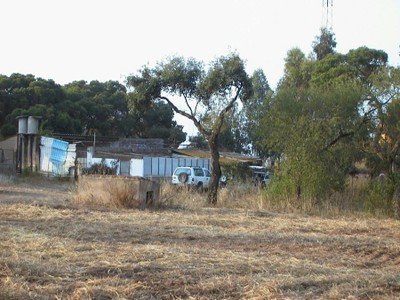 Ocupaciones ilegales (2004, foto 38)