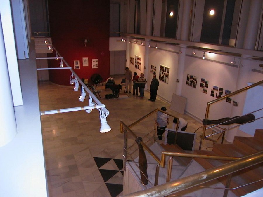 Exposición fotográfica en la Casa Colón (2004, foto 3 del montaje)